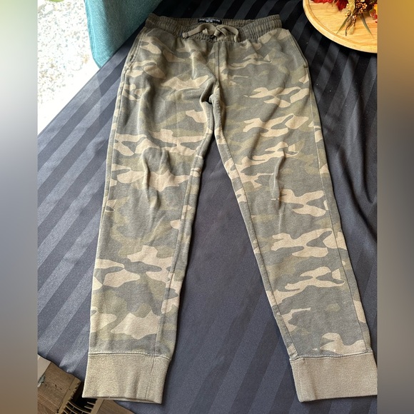 Amnesia men’s/boys size medium camo sweatpants streetwear casual drawstring - Picture 5 of 5